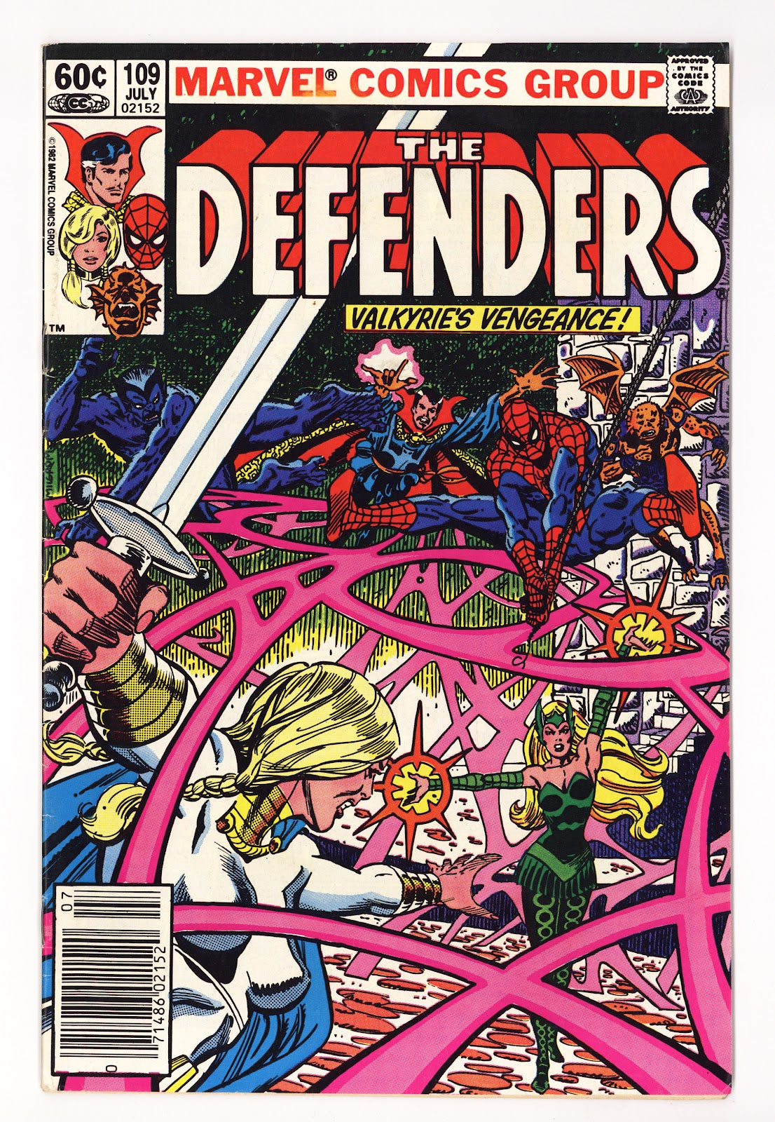 The Defenders Vol 1 109  Mid Grade   (1982)   Newsstand  
