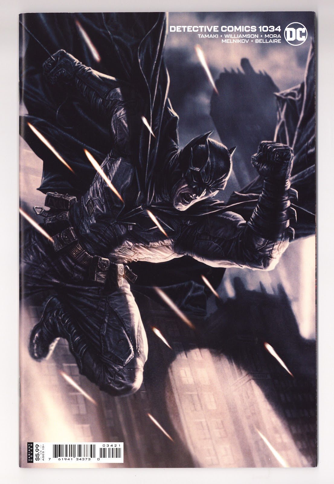Detective Comics Vol 3 1034  High Grade   (2021) Bermejo   Variant