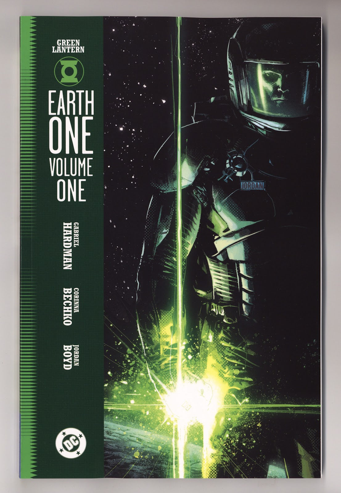 Green Lantern Earth One Vol 1 TPB    (2026)