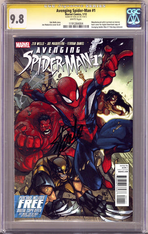 Avenging Spider-Man 1 CGC 9.8 (NM/M) (2012) Signed x1 Cover Stan Lee