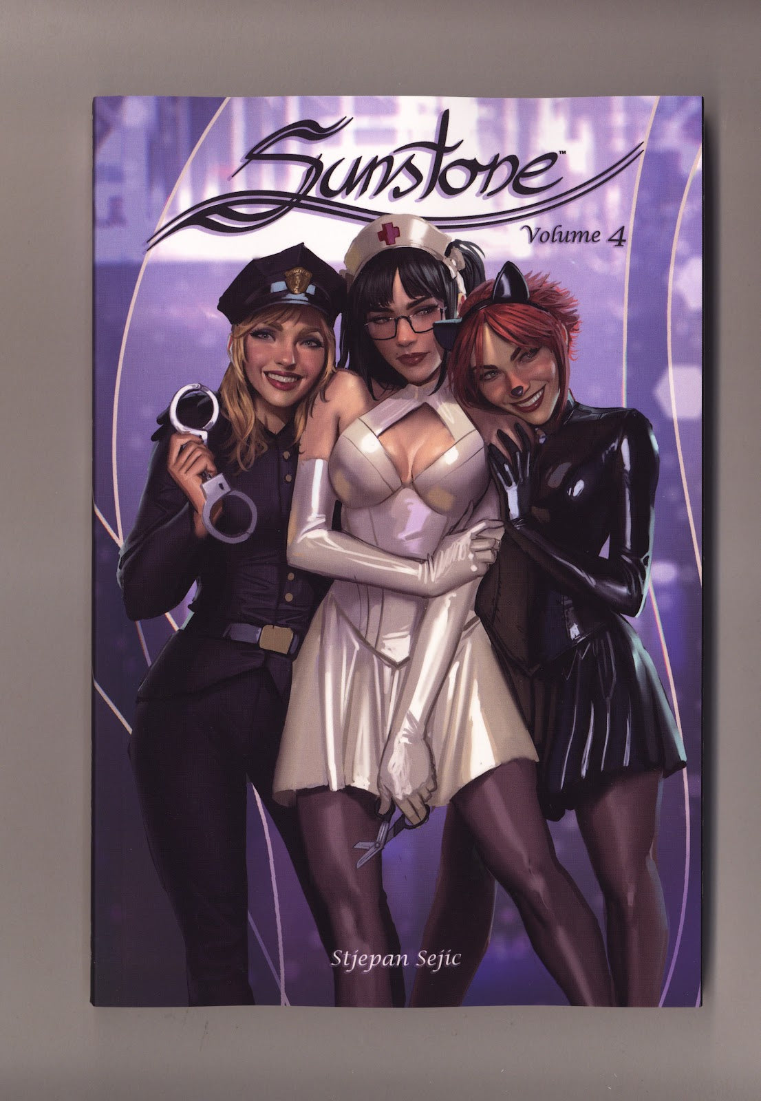 Sunstone Vol 4 TPB    (2026)
