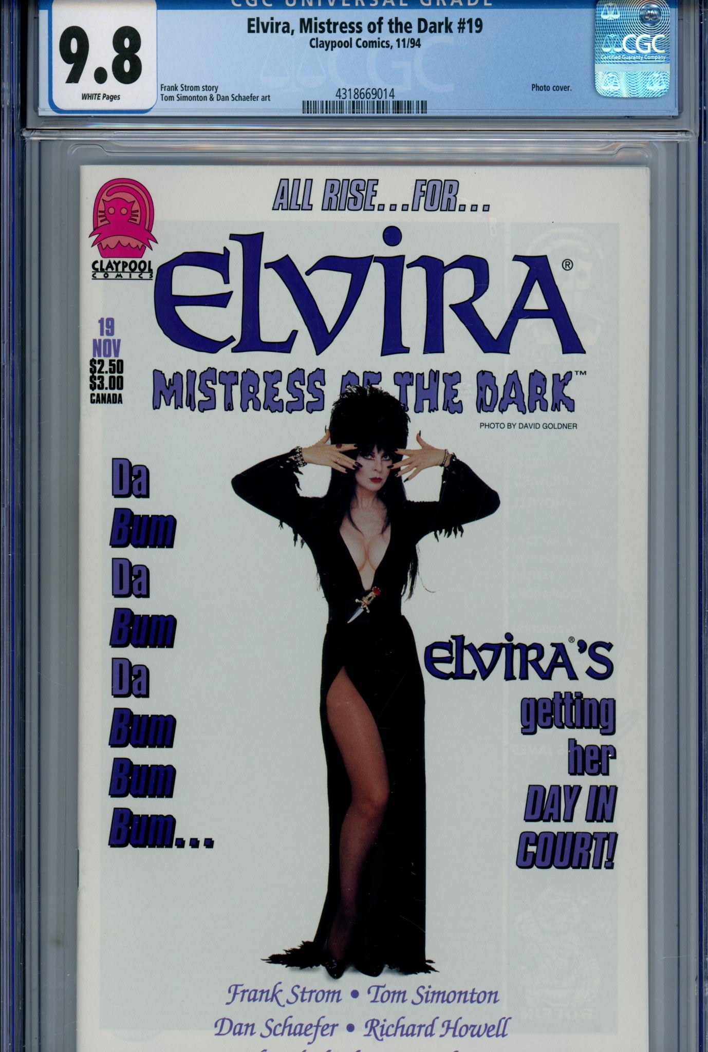 Elvira Mistress of the Dark 19 CGC 9.8 (1994)