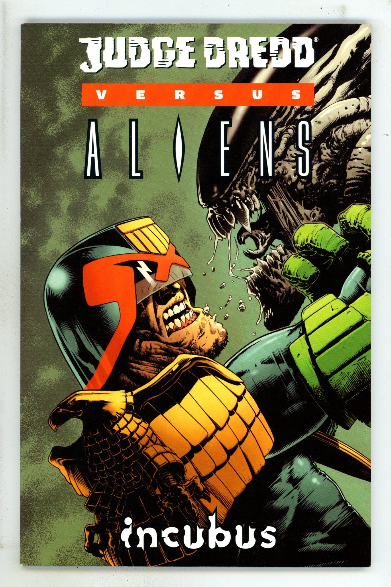 Judge Dredd vs. Aliens: Incubus TPB High Grade (2004) 