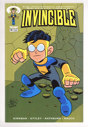 Invincible 98 FN- (5.5) (2012) Giarrusso Homage Variant