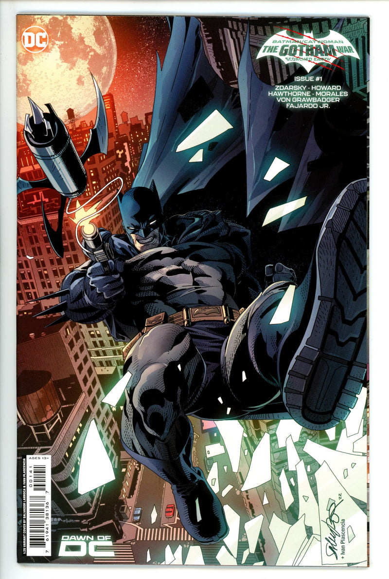 Batman Catwoman The Gotham War Scorched Earth 1 Larroca Incentive Variant NM+ (2023)