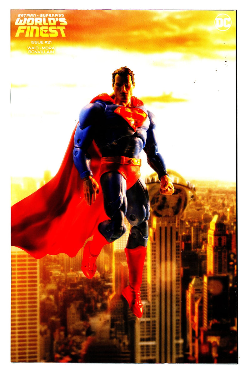 Batman Superman Worlds Finest 21 McFarlane Action Firgure Variant (2023)
