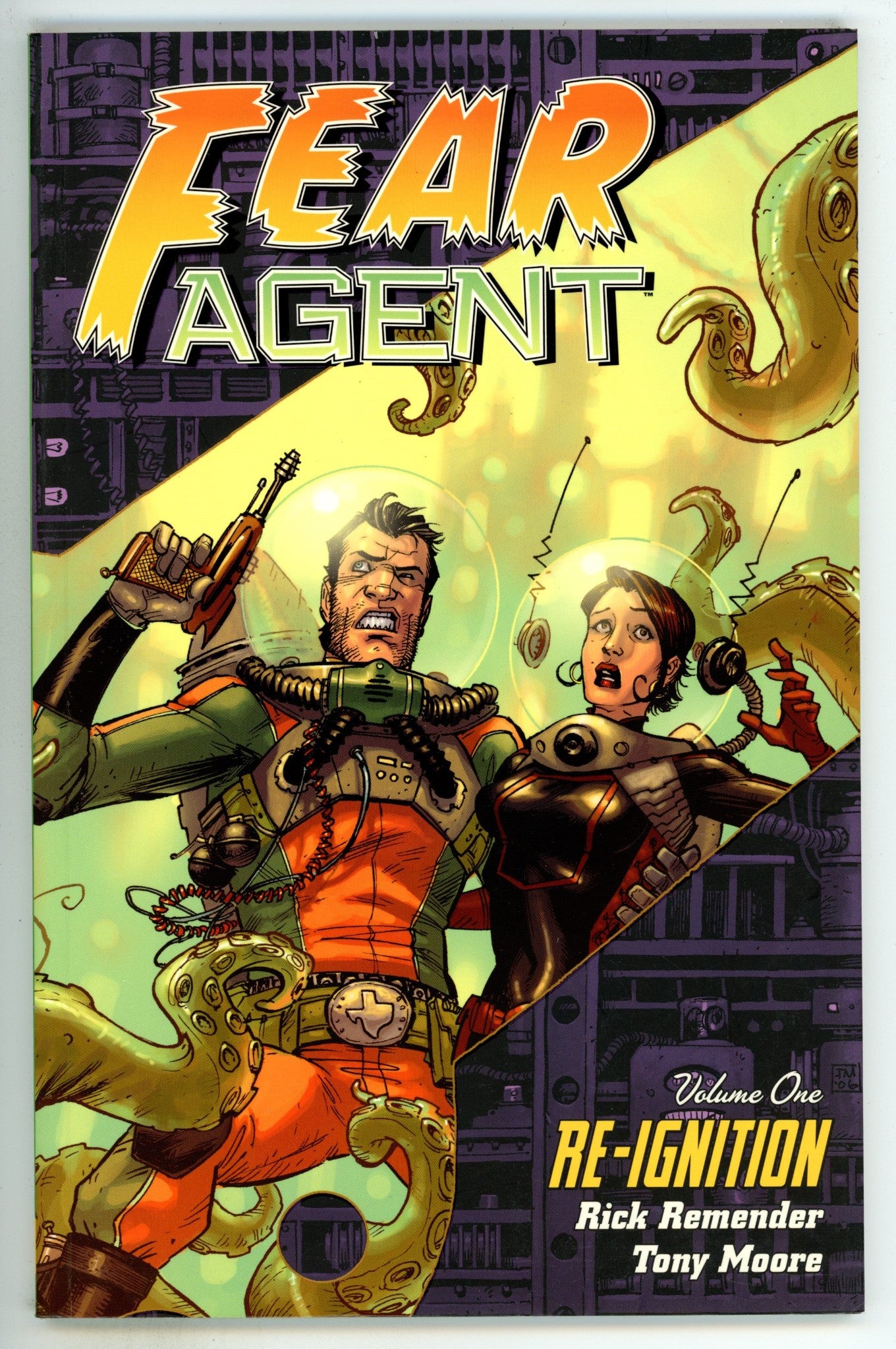 Fear Agent TPB Vol 1   Mid Grade   (2007)       
