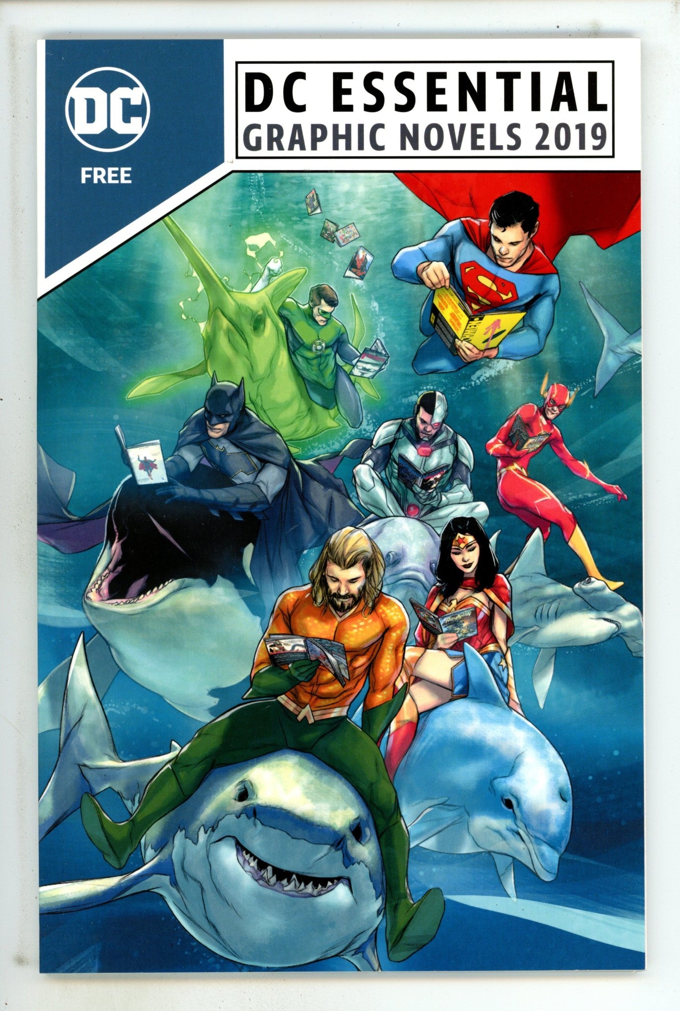 DC Essential Graphic Novels TPB High Grade (2019) 