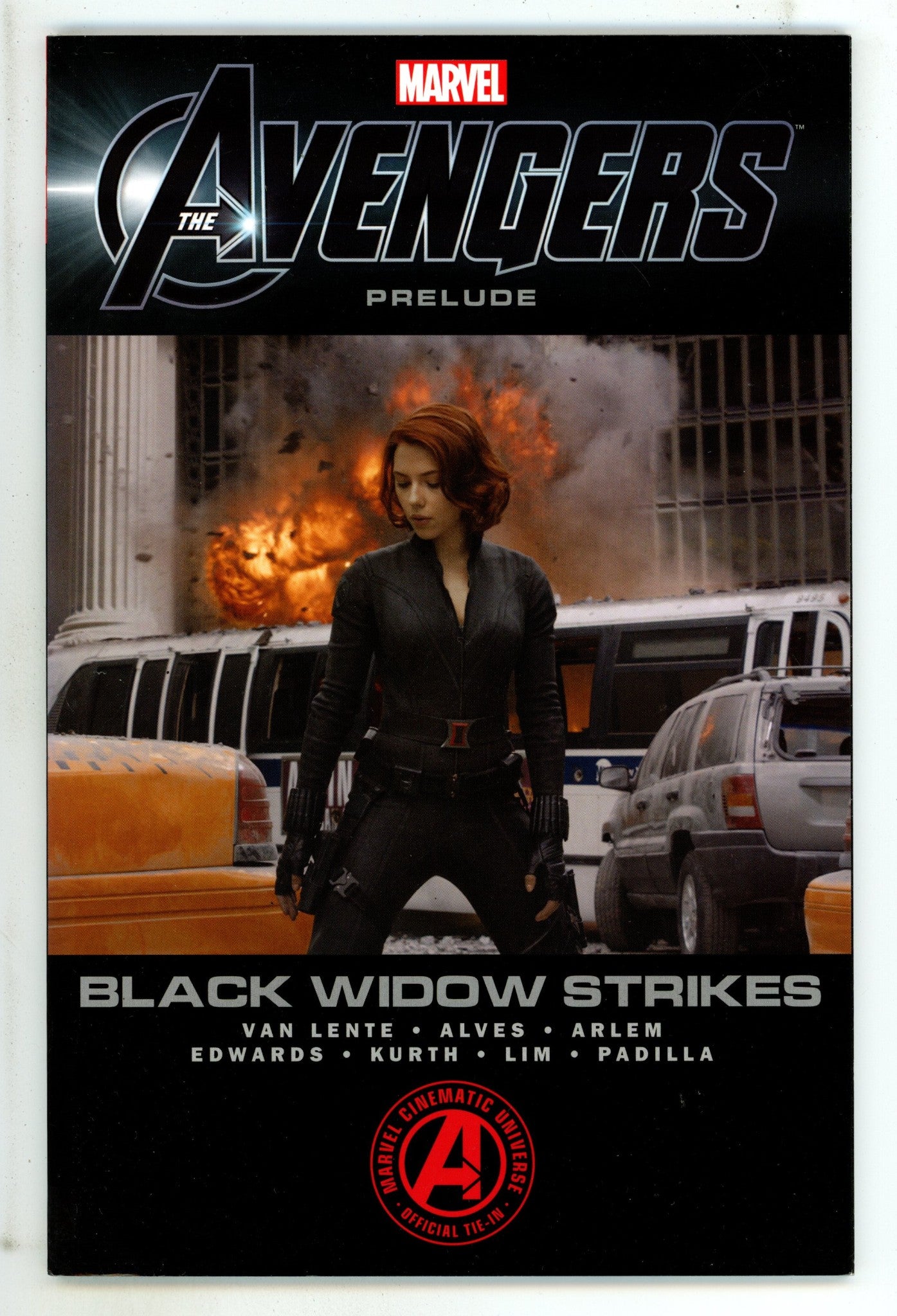 Marvel's The Avengers: Black Widow Strikes TPB Mid Grade (2012) 