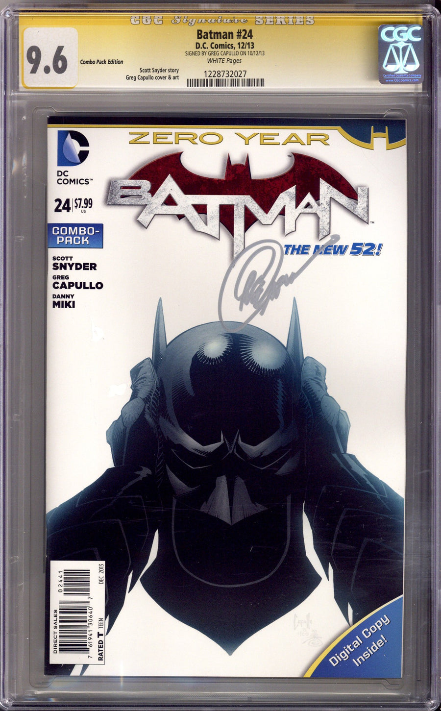 Batman Vol 2 24 CGC 9.6 (NM+) (2013) Combo Pack Variant Signed x1 Cover Greg Capullo 