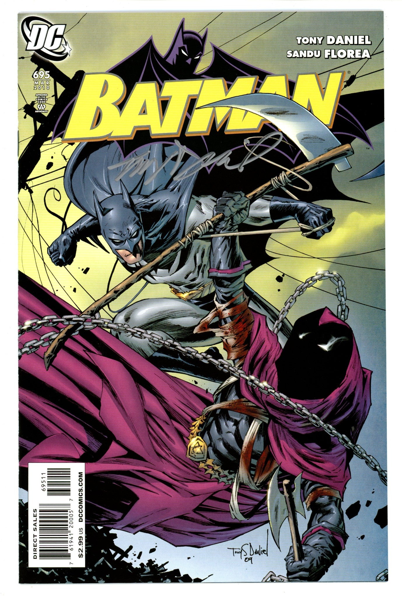 Batman Vol 1 695 NM- (9.2) (2010) Signed x1 Cover Tony Daniel 