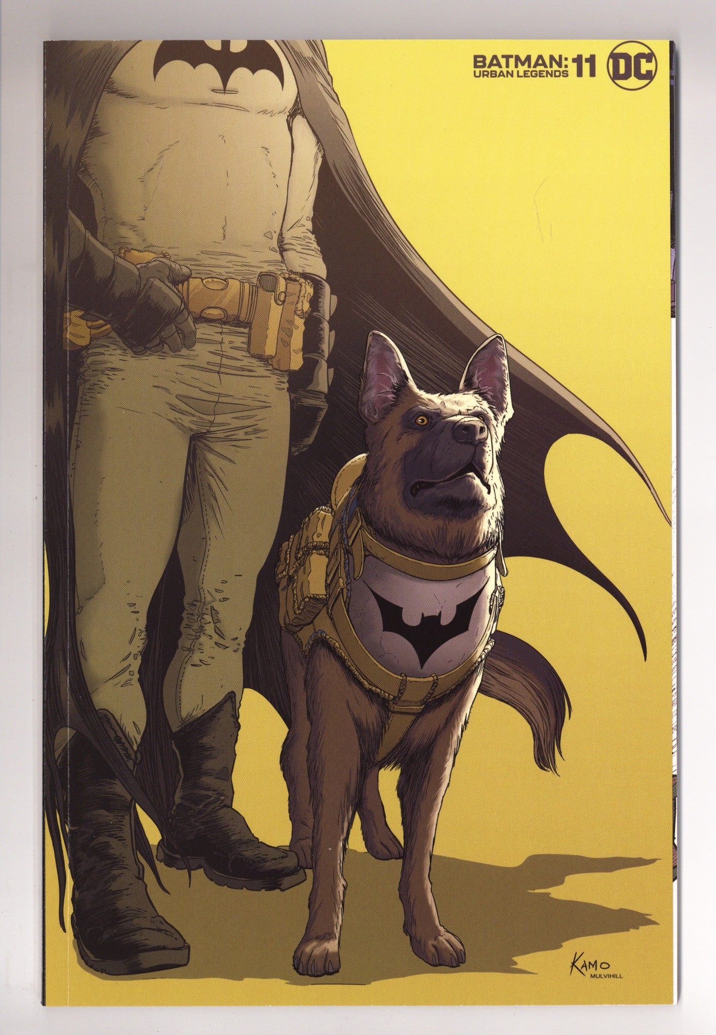 Batman: Urban Legends 11 High Grade (2022) Mostert Variant 