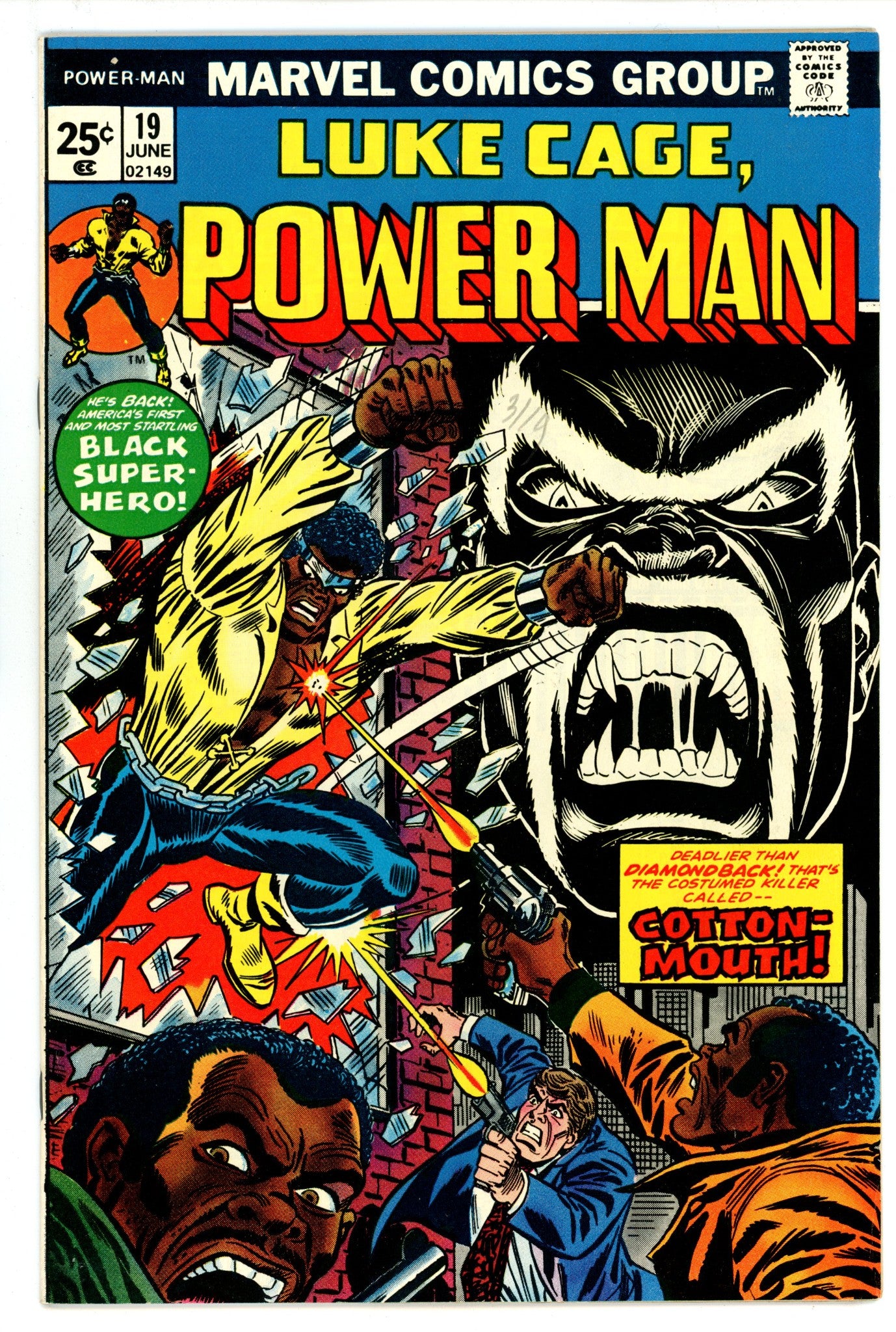 Power Man 19 VF+ (8.5) (1974) 