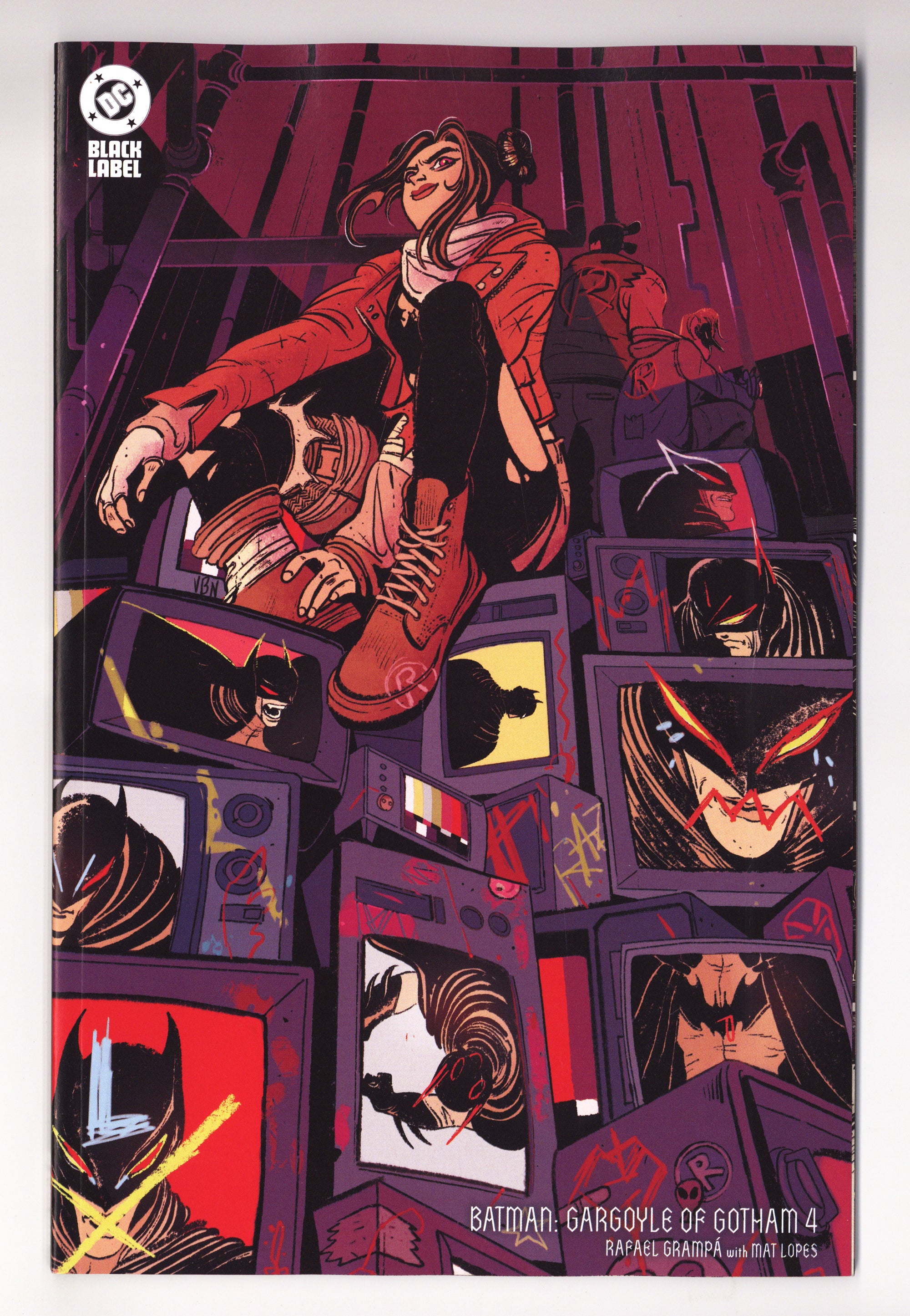 Batman Gargoyle Of Gotham 4 Napolitano Variant (2026)