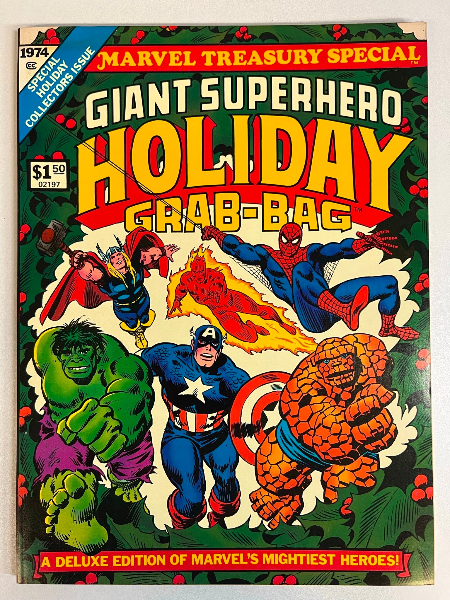 Marvel Treasury Special, Giant Superhero Holiday Grab-Bag 1 VF+ (1974)