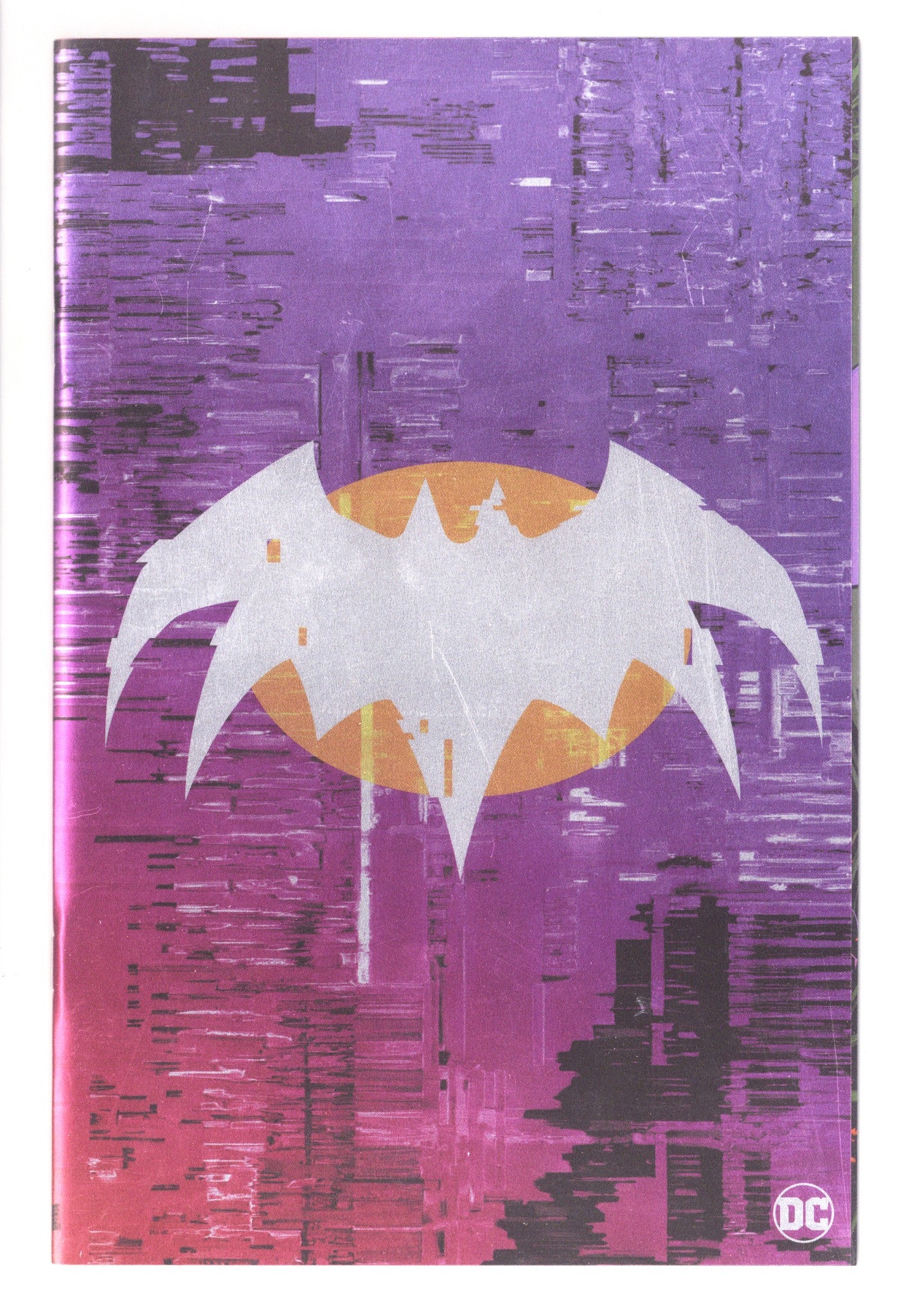 Batman Vol 3 141  NM- (9.2)   (2024) Glitch Foil Insignia   Variant  