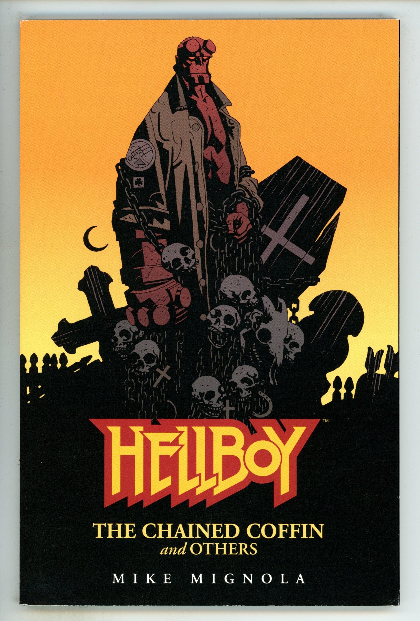 Hellboy TPB Vol 3   High Grade   (1998)     1st Print  
