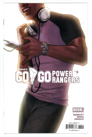 Saban's Go Go Power Rangers 3 NM- (9.2) (2017) Mercado Incentive Variant