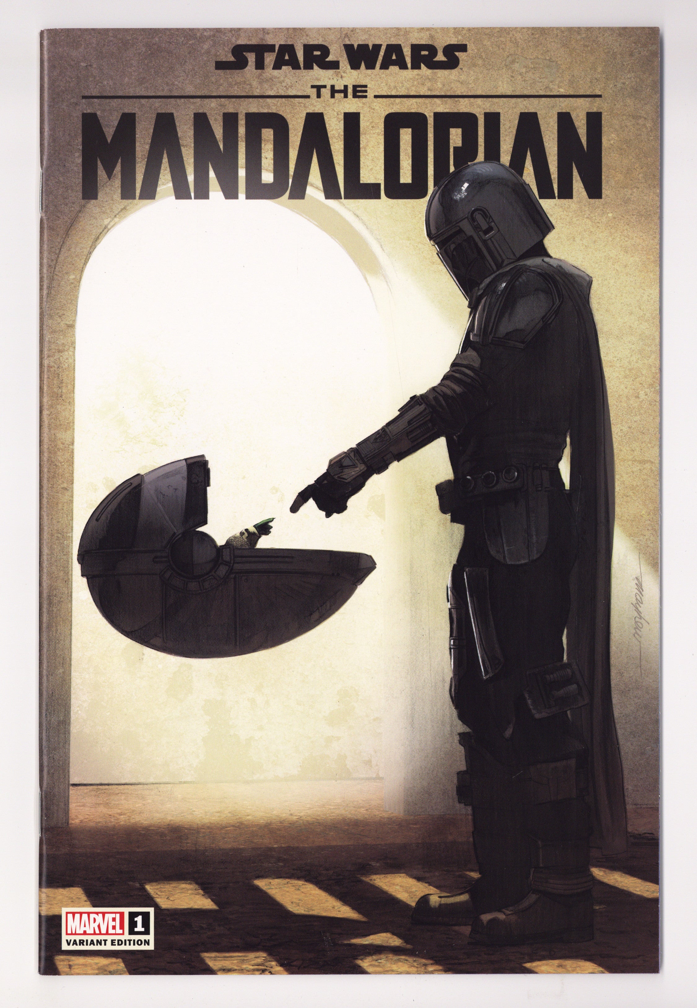 Star Wars: The Mandalorian Vol 1 1  NM- (9.2)   (2022) Mayhew     Exclusive Variant  