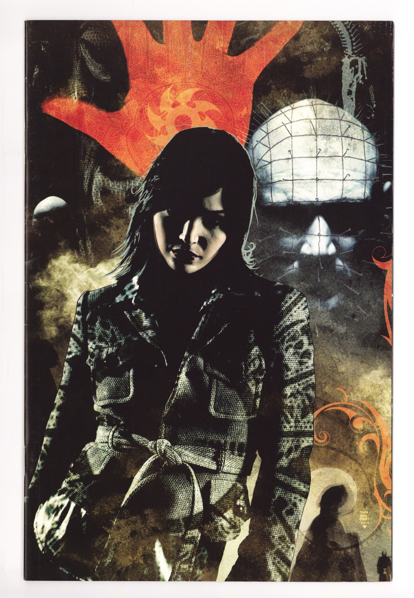 Clive Barker's Hellraiser 2 Mid Grade (2011) Bradstreet Virgin Variant 