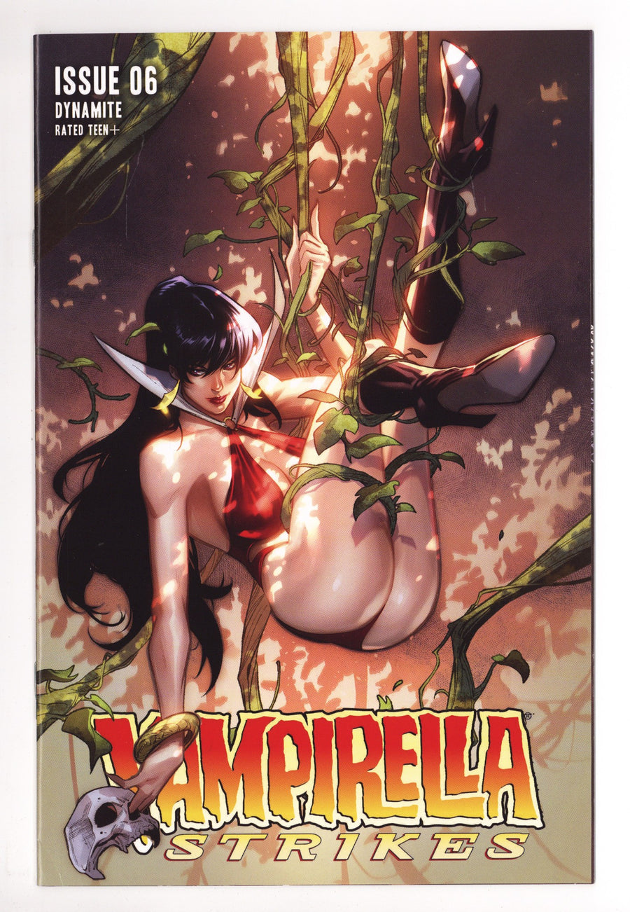 Vampirella Strikes Vol 3 6  High Grade   (2022) Segovia     Variant  