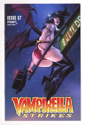 Vampirella Strikes Vol 3 7  High Grade   (2022) Segovia     Variant