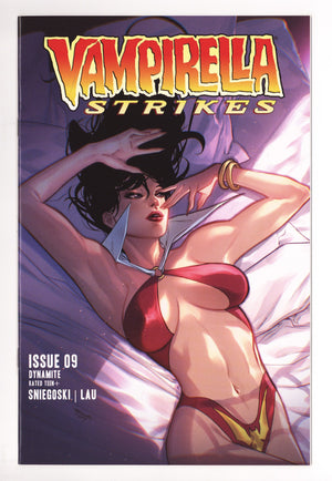 Vampirella Strikes Vol 3 9  High Grade   (2023) Segovia     Variant