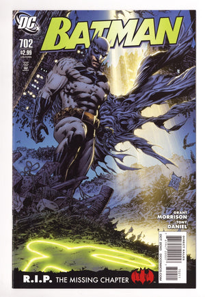 Batman Vol 1 702  High Grade   (2010)
