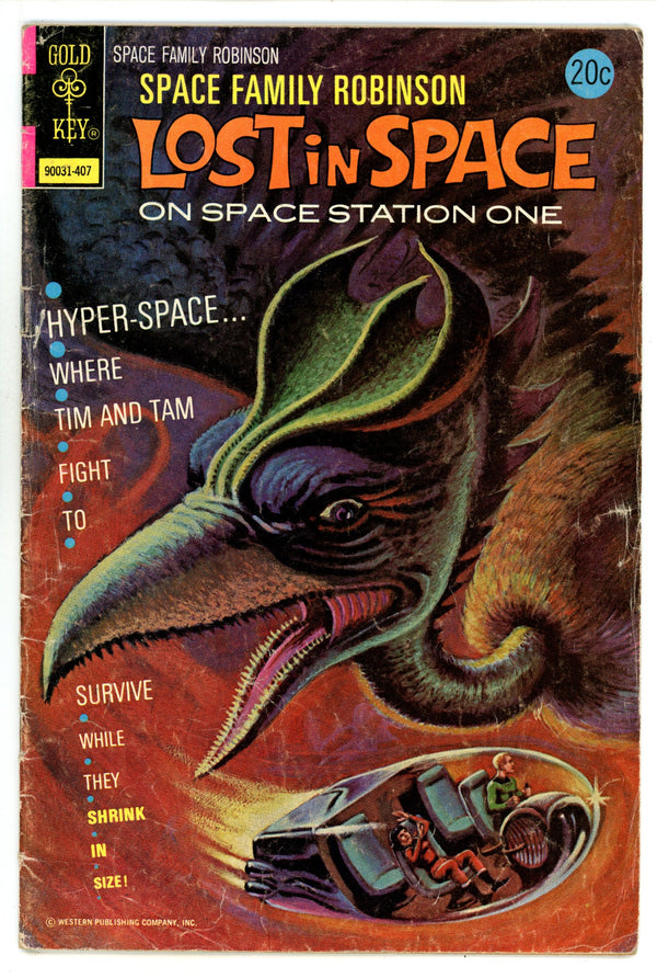 Space Family Robinson, Lost in Space on Space Station One 40 VG- (3.5) (1974)