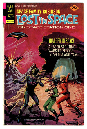 Space Family Robinson, Lost in Space on Space Station One 43 VG+ (4.5) (1975)