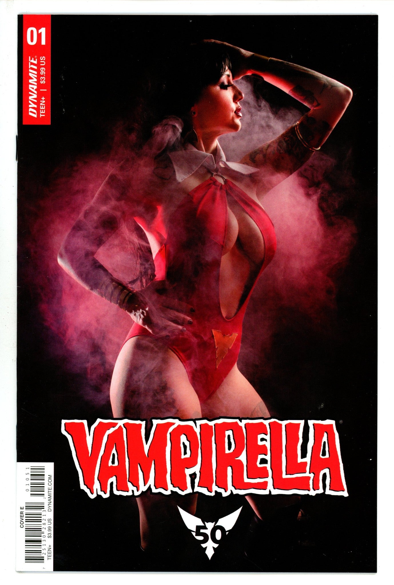 Vampirella Vol 6 1 Cosplay Variant (2019)