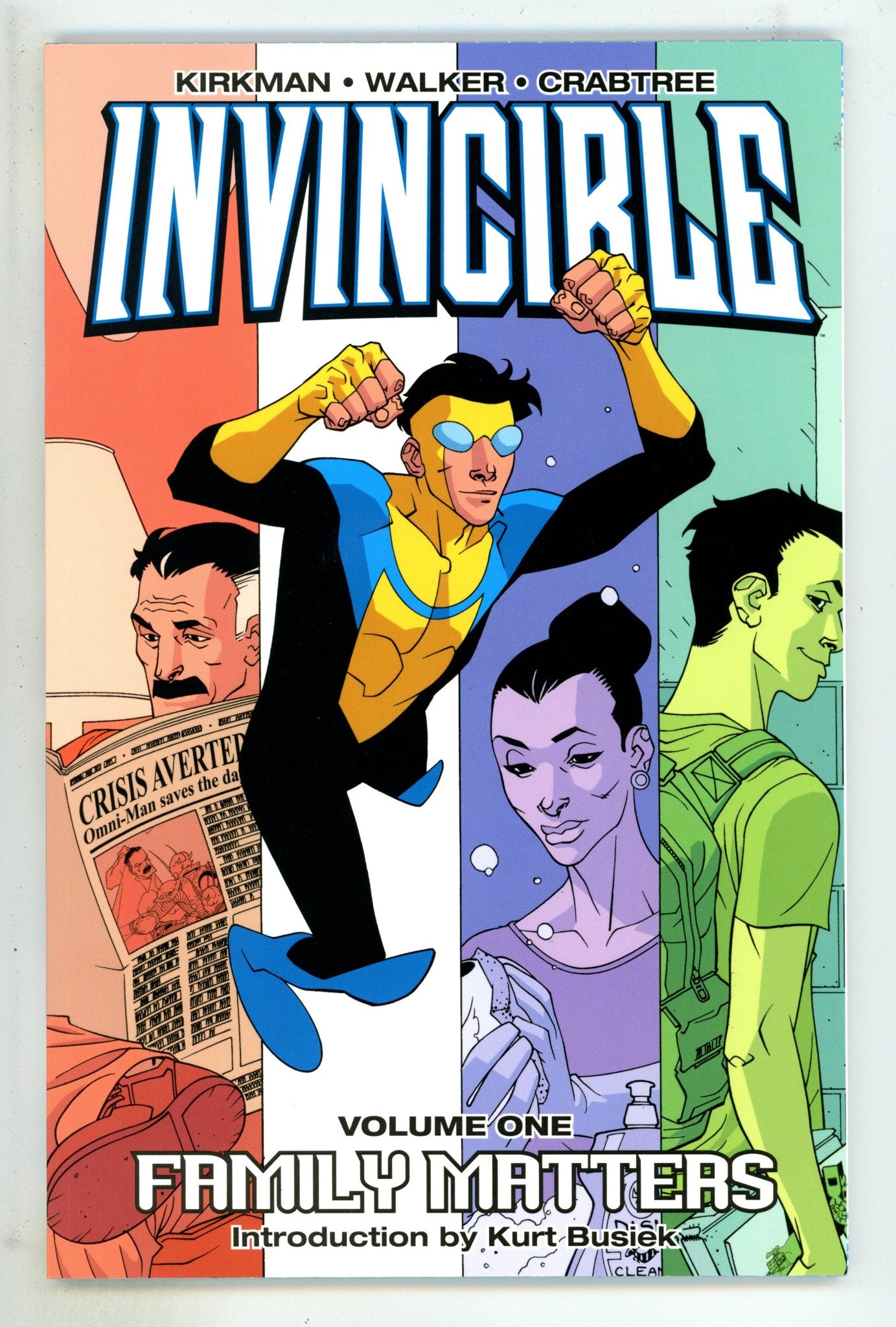 Invincible TPB Vol 1   High Grade 7th Print  (2015)       