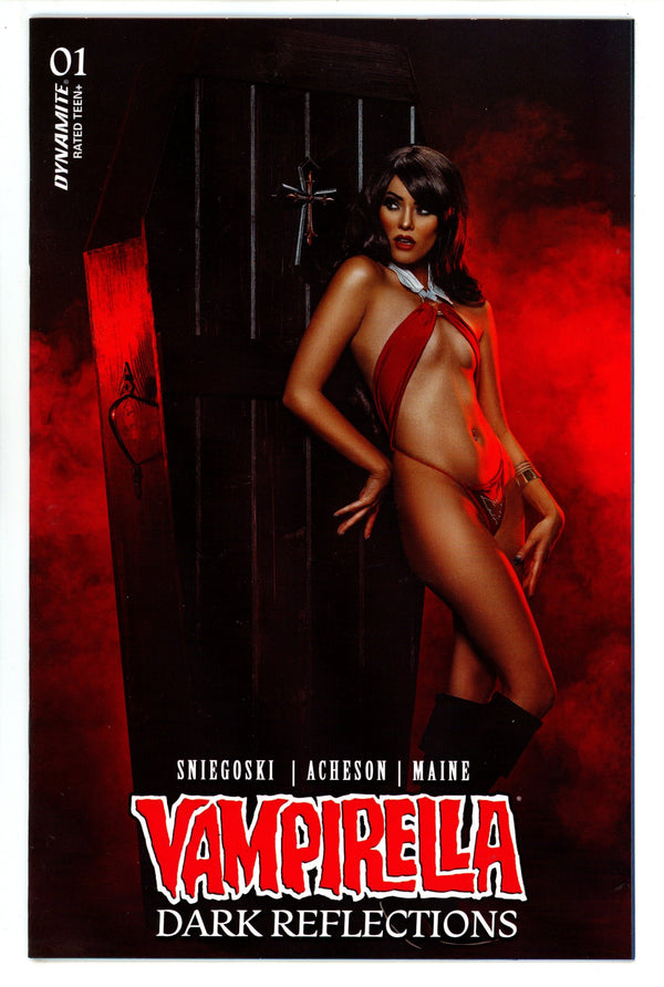Vampirella Dark Reflections 1 Photo Variant (2024)