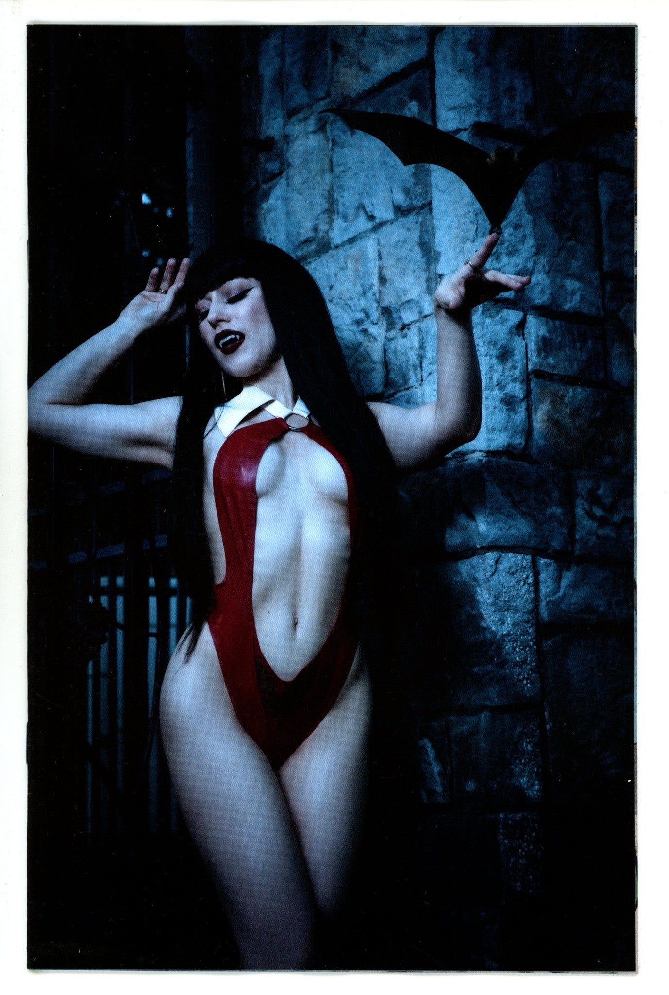 Vampirella Vs Superpowers 5 Cosplay Virgin Incentive Variant NM- (2023)