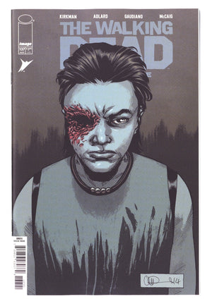 Walking Dead Deluxe  137 Adlard  Variant   (2026)