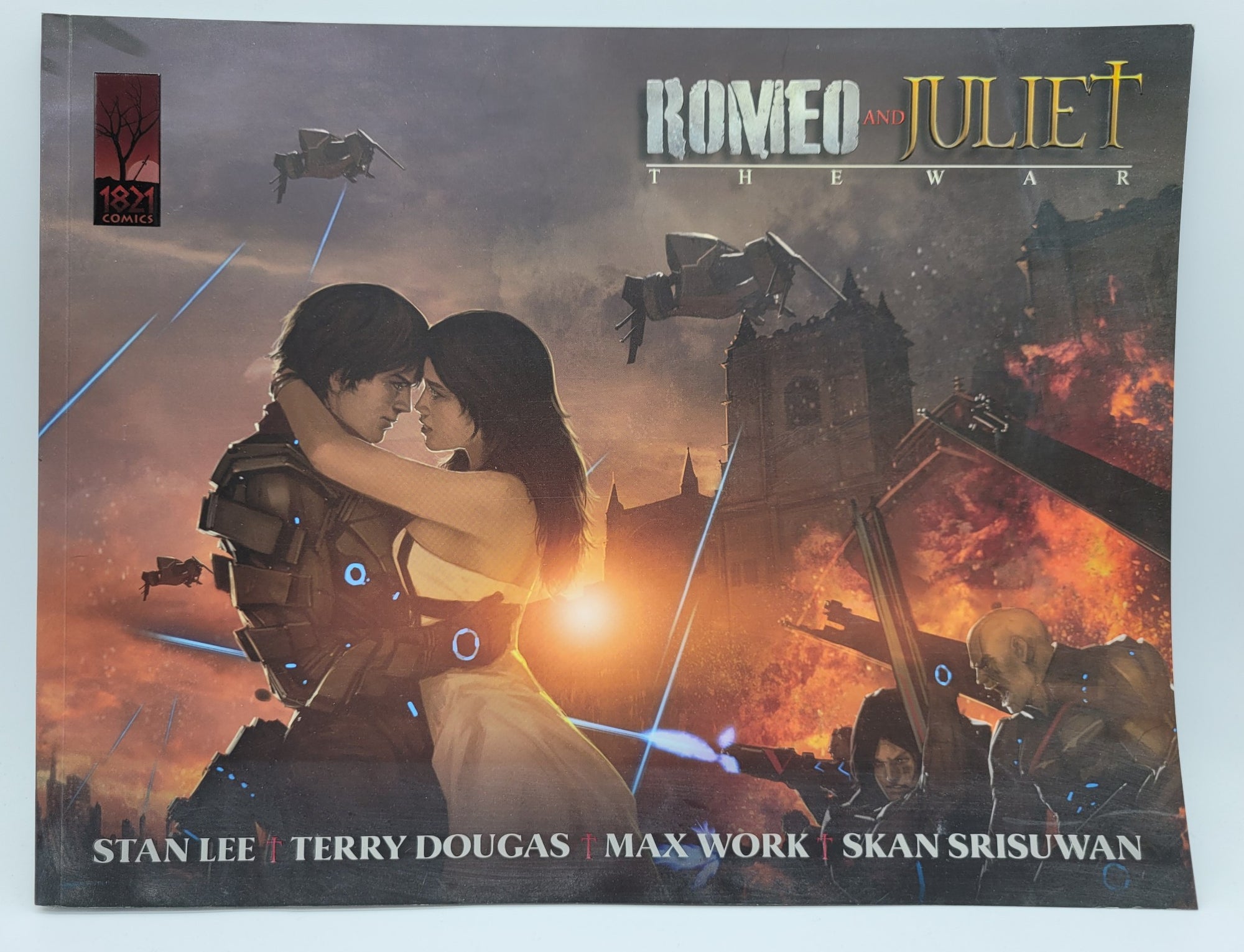 Romeo & Juliet The War TPB