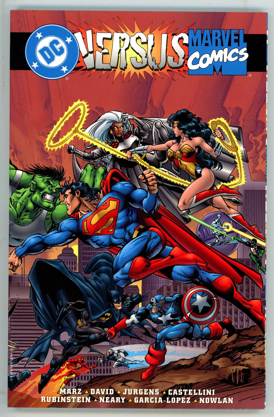 DC Versus Marvel Comics TPB