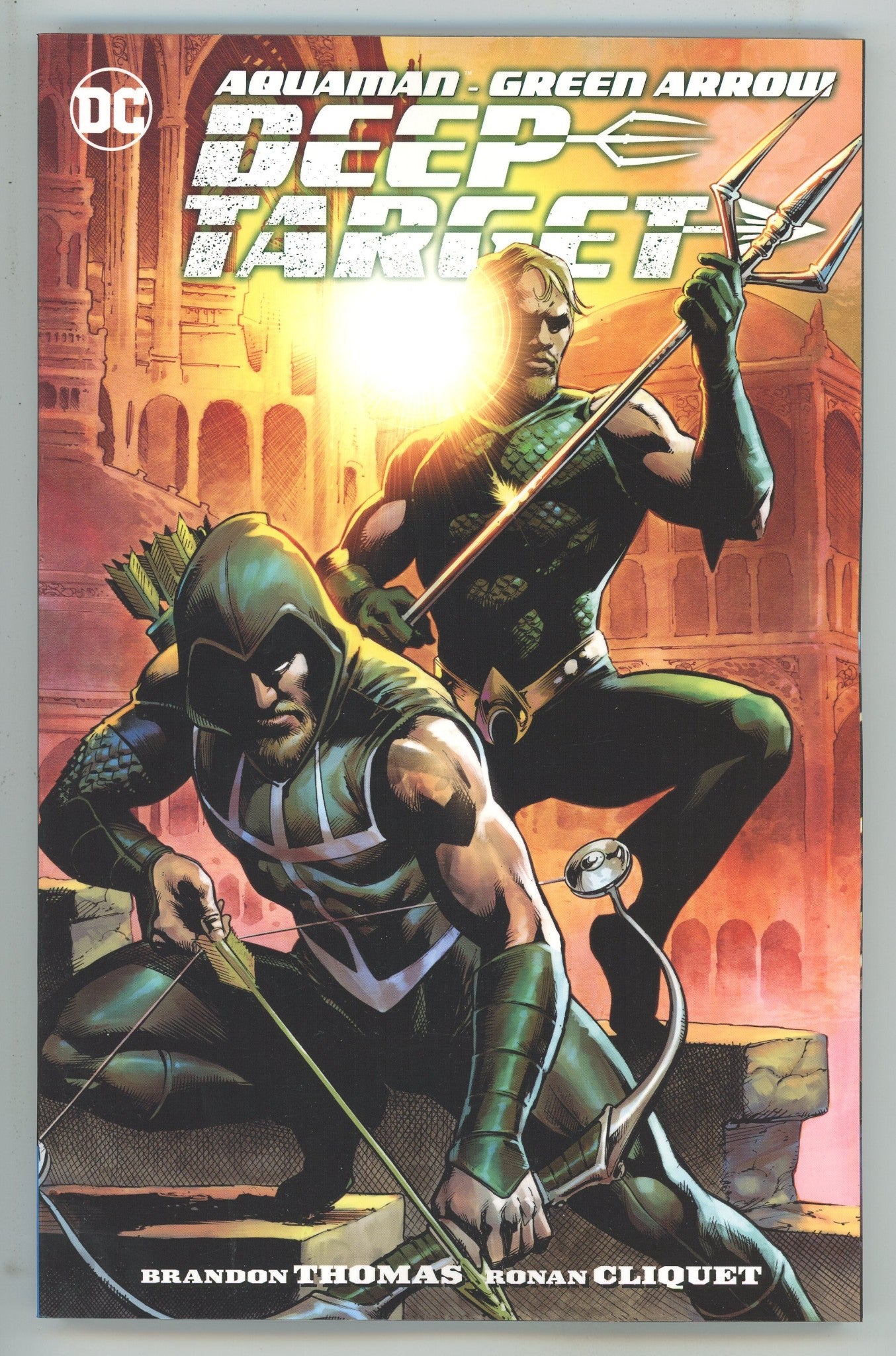 Aquaman / Green Arrow Deep Target TPB