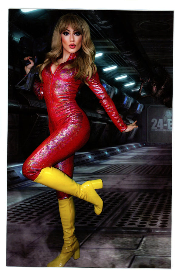 Barbarella 10 Cosplay Virgin Variant