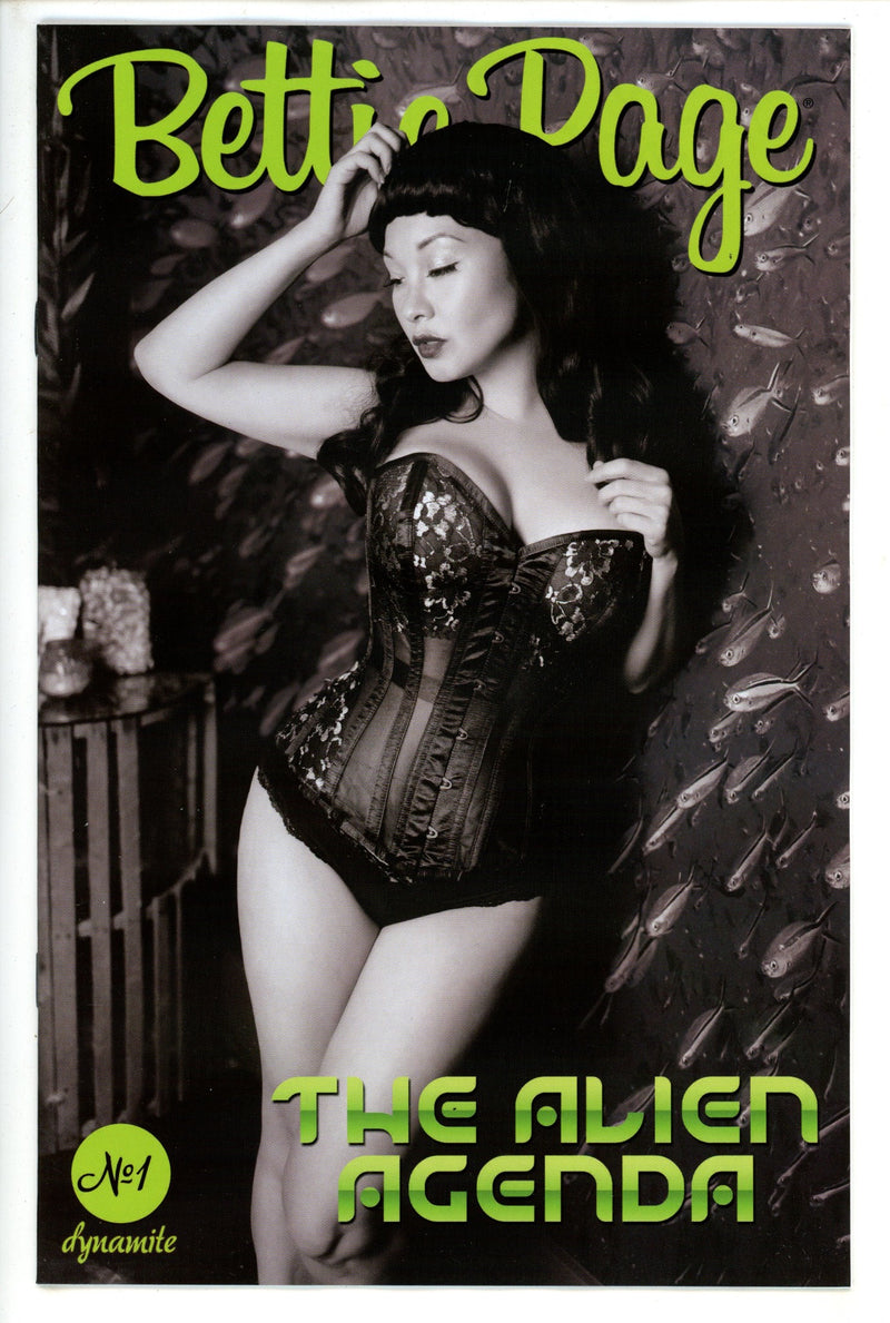 Bettie Page Alien Agenda 1 Cosplay Variant
