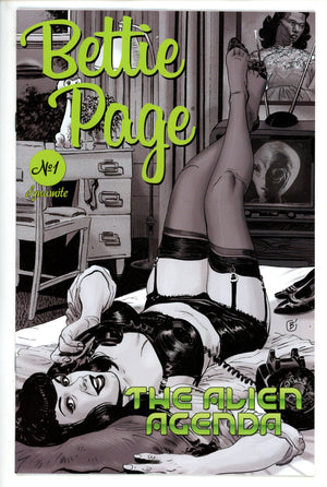 Bettie Page Alien Agenda 1 Broxton Variant (2022)