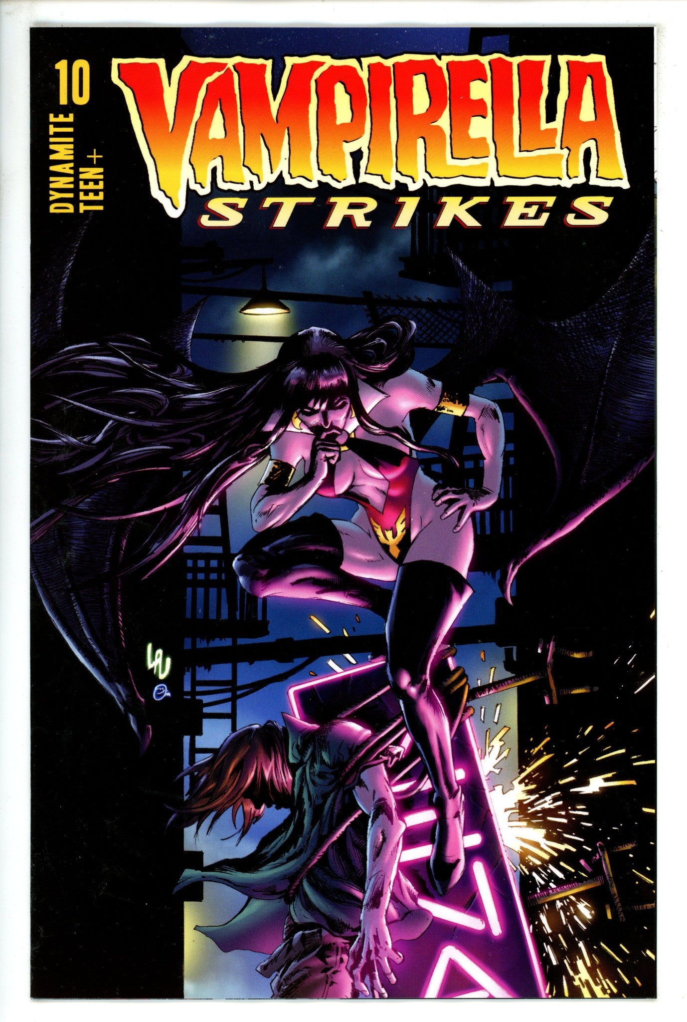 Vampirella Strikes 10 Lau Variant (2023)