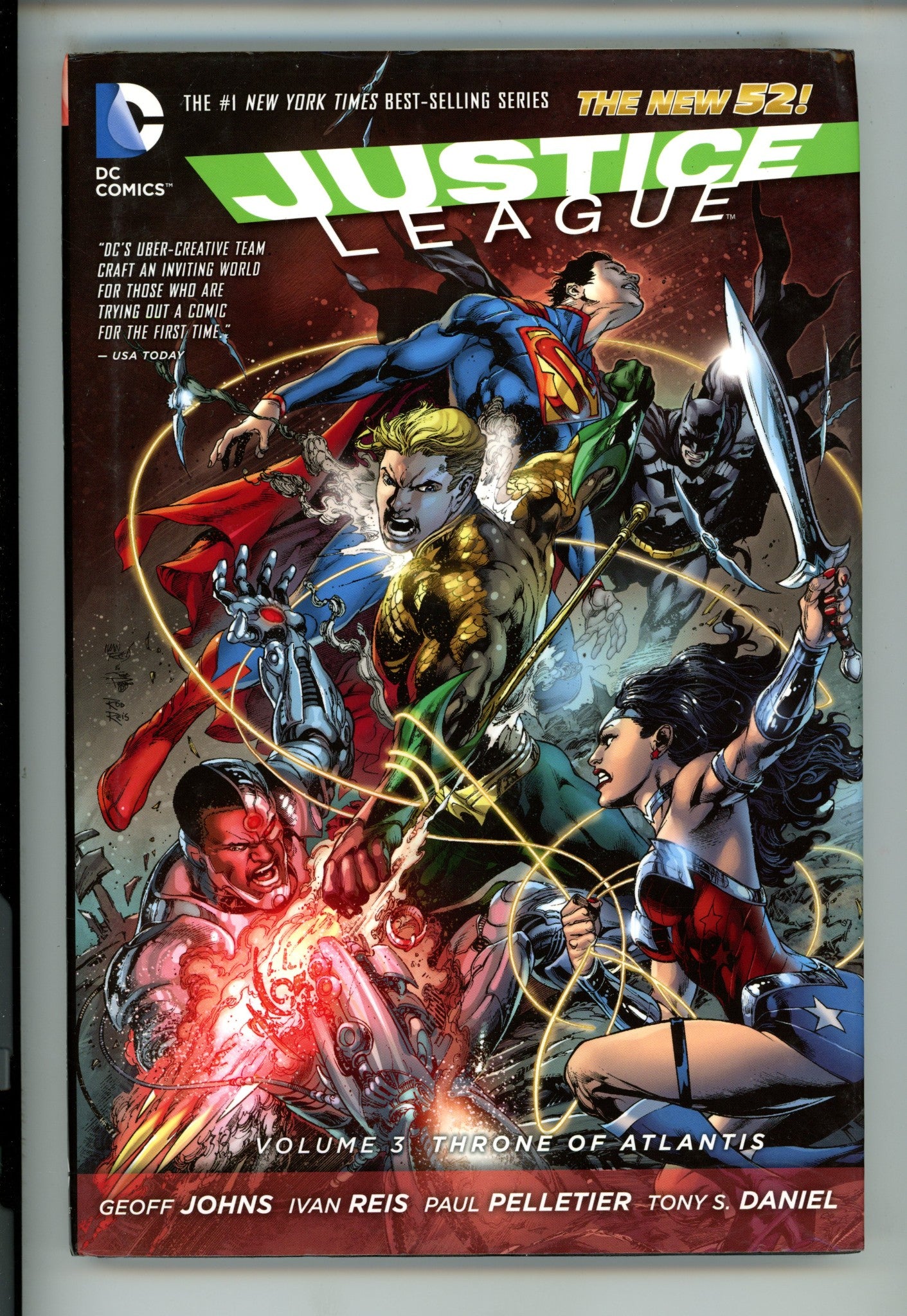 Justice League Vol 3 Throne of Atlantis HC