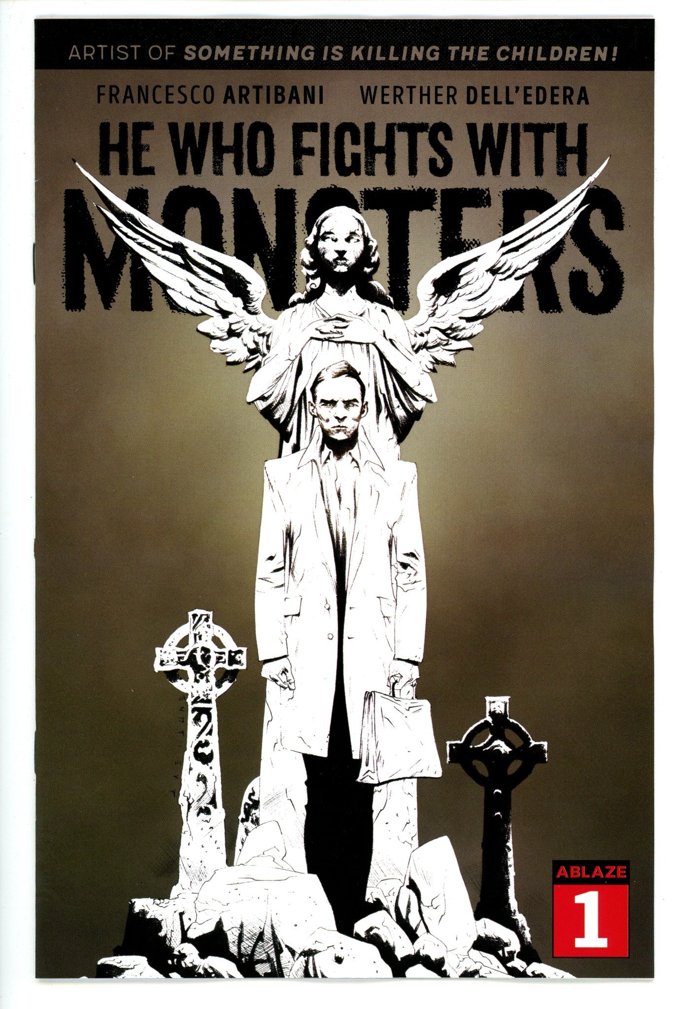 He Who Fights With Monsters 1 Lee Glow in the Dark Variant NM-