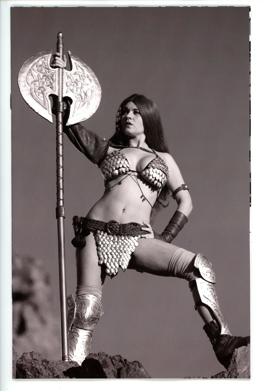 Red Sonja Black White Red 5 Cosplay Virgin Variant (2021)