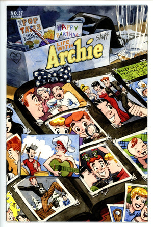 Life with Archie 37 Thompson Variant