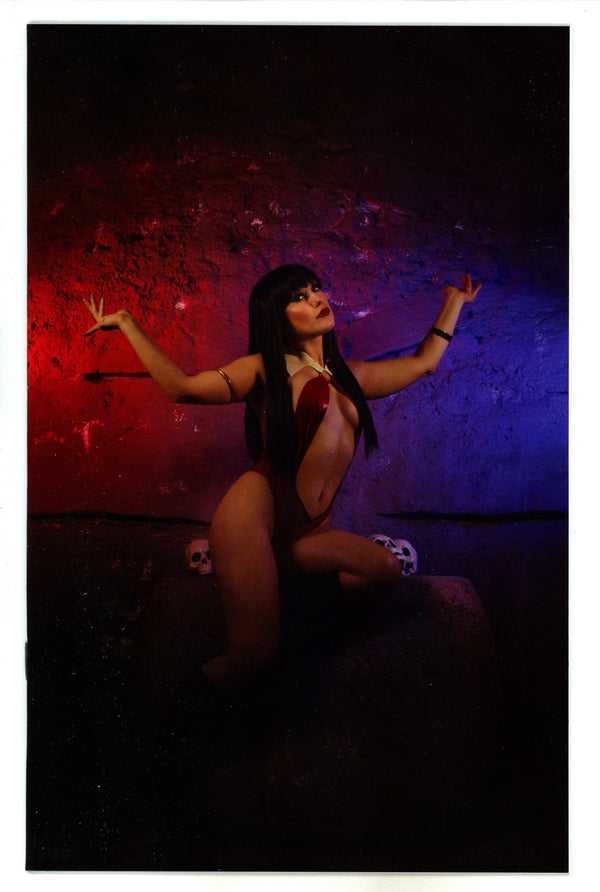 Vampiverse 1 Cosplay Virgin Variant