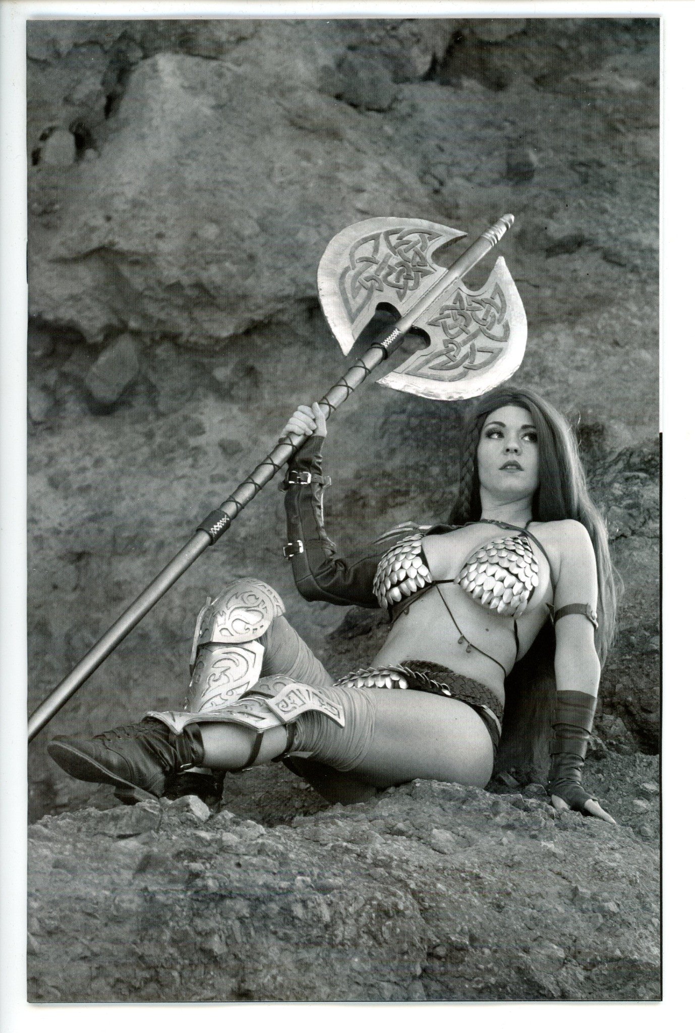 Red Sonja Black White Red 6 Cosplay Virgin Variant (2022)