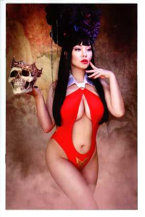 Vampirella / Dracula Unholy 1 Cosplay Variant