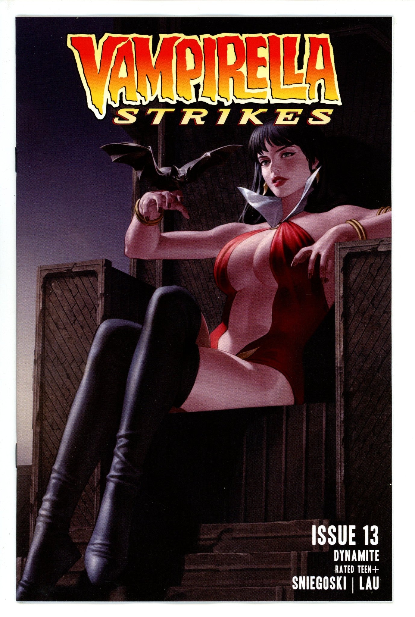 Vampirella Strikes 13 Yoon Variant (2023)